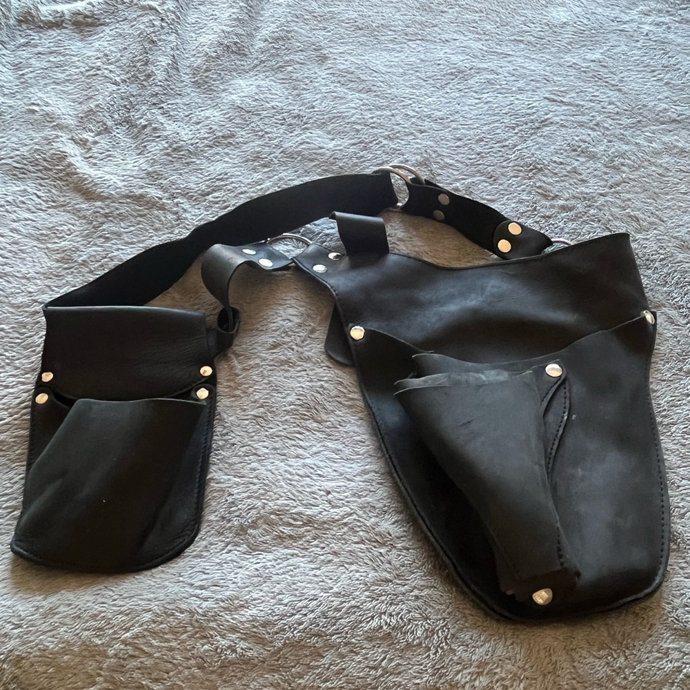 Men's Black Leather Utility Belt